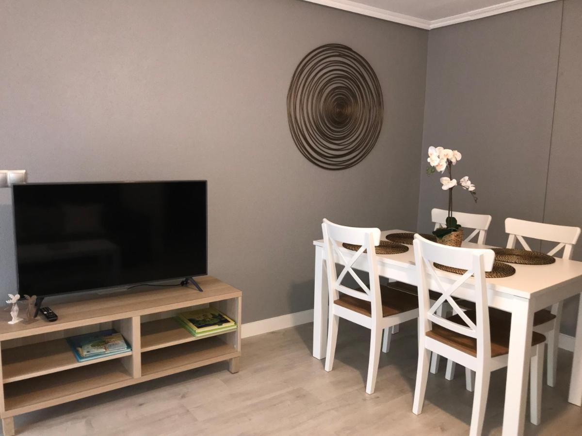 Apartamento Estiviellas, Pirineo ハカ エクステリア 写真
